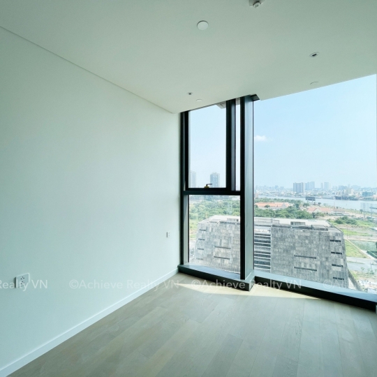 Cho Thuê Căn Hộ Cao Cấp 4 Phòng Ngủ Tại Opera Residence | View Sông Q1