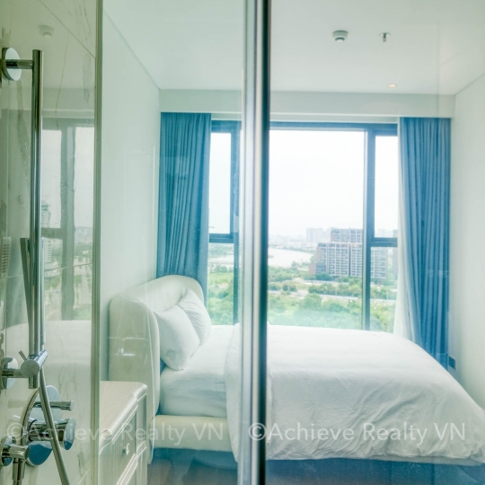 Cho Thuê Căn Hộ 2 Phòng Ngủ View Sông tại Crest Residence