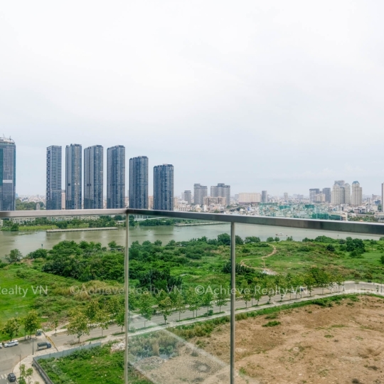 Cho Thuê Căn Hộ 2 Phòng Ngủ View Sông tại Crest Residence