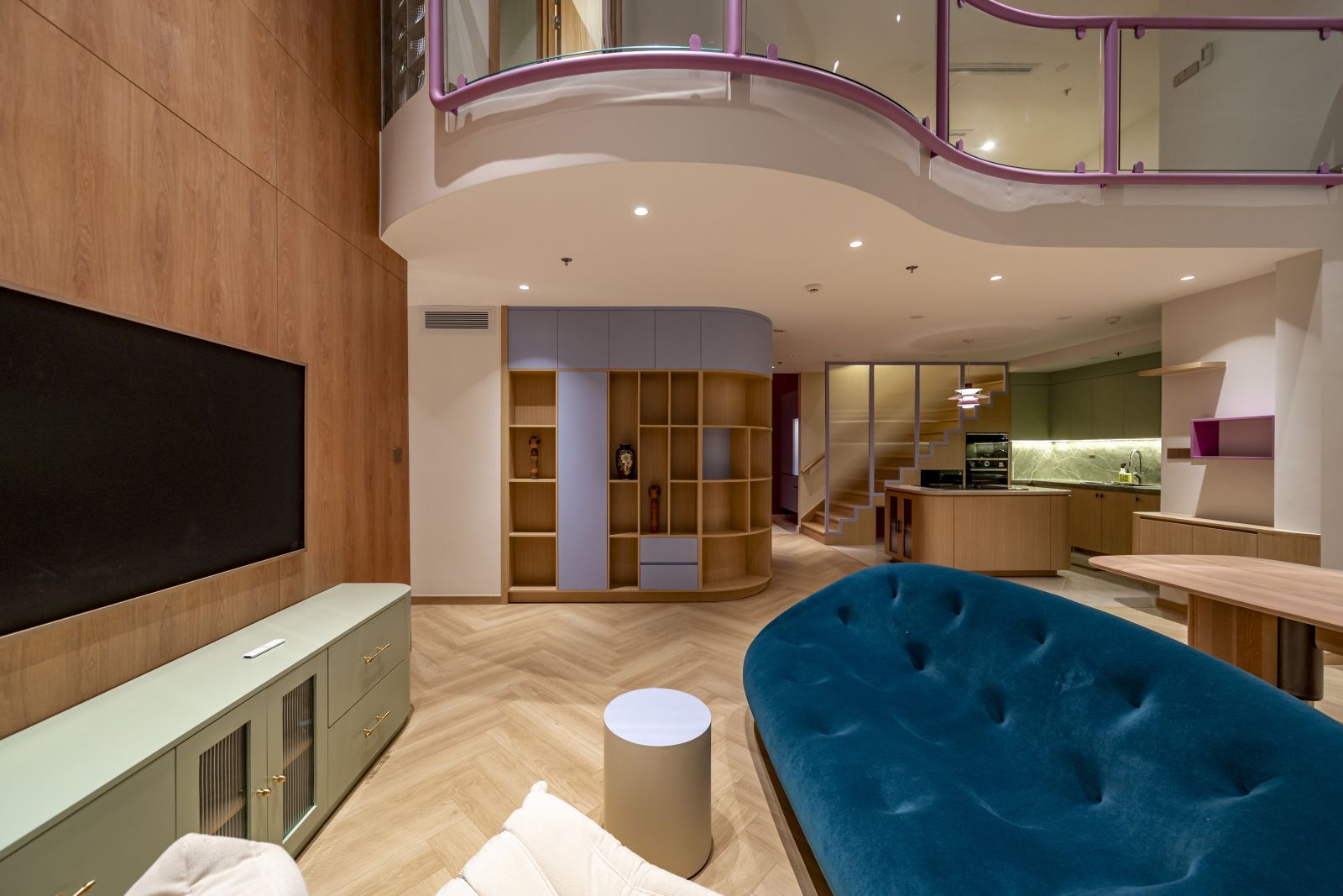 Bán Penthouse Loft tại The Crest Residence Thủ Thiêm Phòng Khách rộng lớn